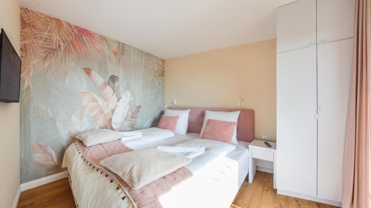 Apartamenty Sun & Snow Kolobrzeg Resorts Z Basenem Extérieur photo