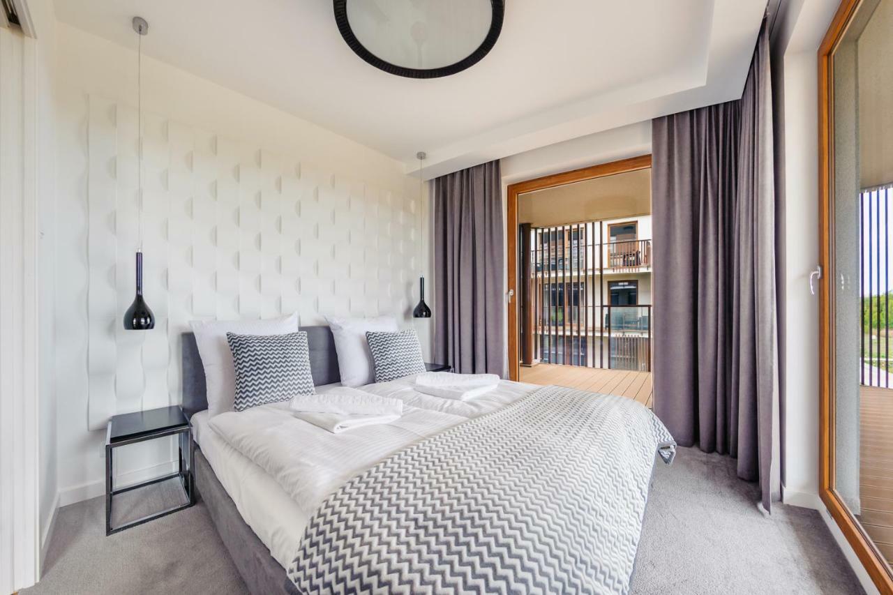 Apartamenty Sun & Snow Kolobrzeg Resorts Z Basenem Extérieur photo