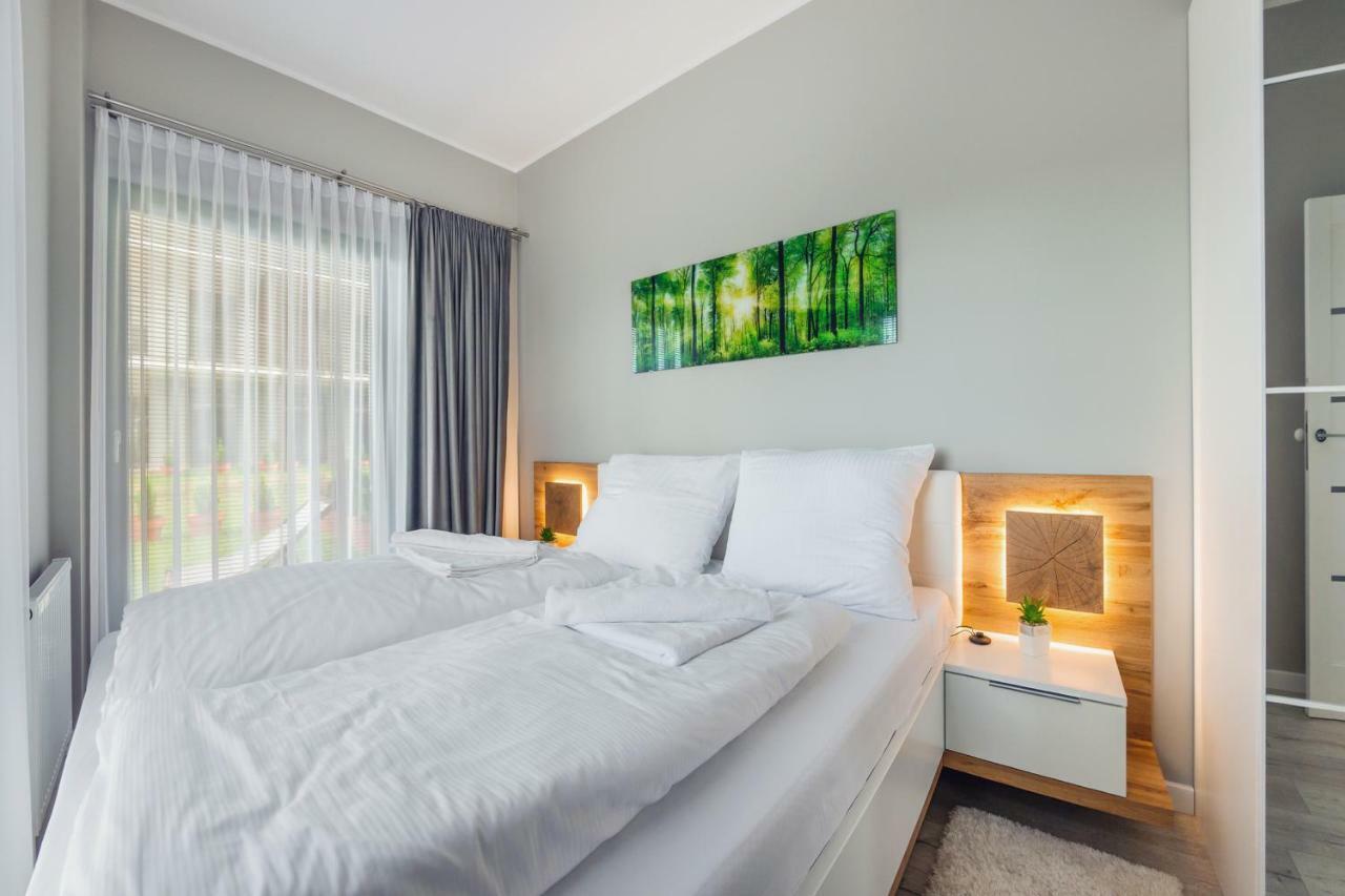 Apartamenty Sun & Snow Kolobrzeg Resorts Z Basenem Extérieur photo